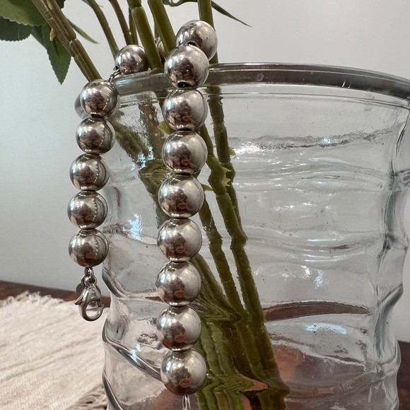 Authentic Tiffany & co  Ball Bracelet
in Silver, 10 mm - Picture 5 of 15